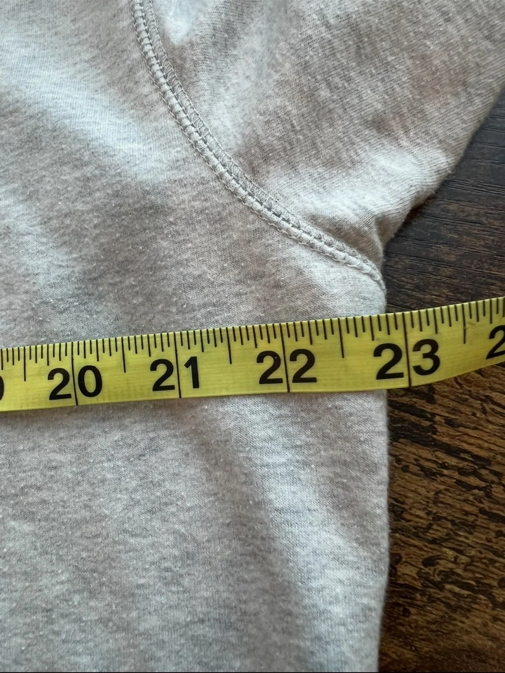 Eddie Bauer Signature Logo Gray Crewneck Sweatshirt Women’s M Relaxed Fit